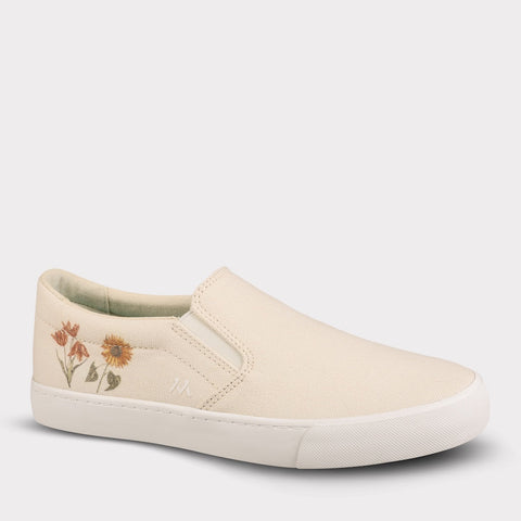 Piper Women's Slip-on Shoe