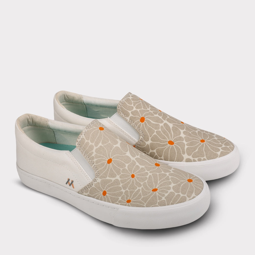  Mykos Piper Women's Slip-on Shoe - Cream - Bonton
