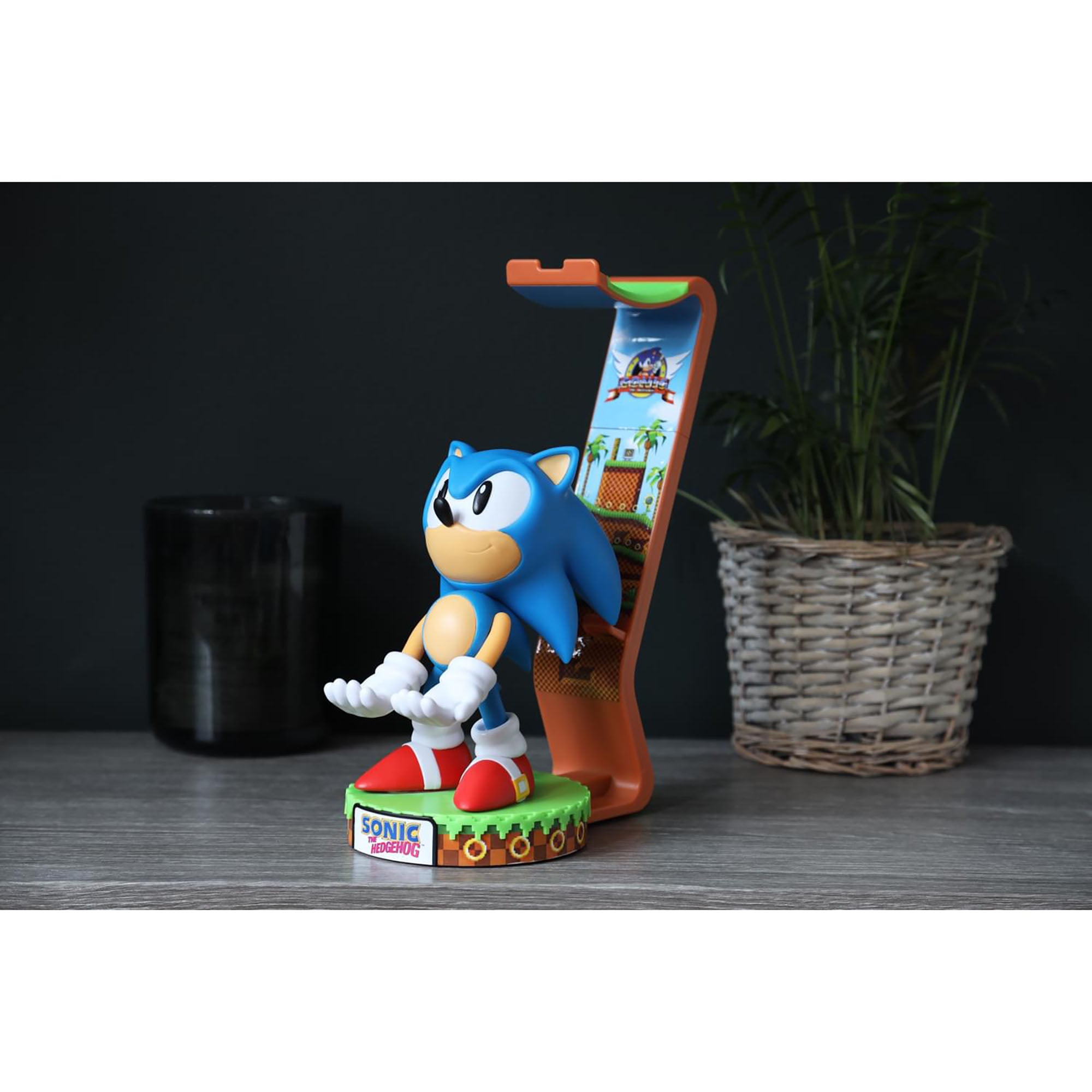  Exquisite Gamiing SEGA: Sonic Deluxe Light Up Electronic Device Stand/Holder - Multi - Bonton