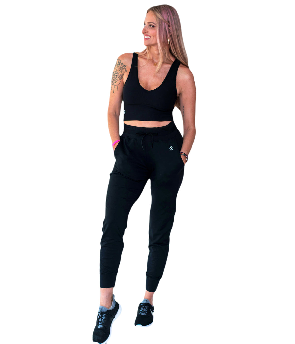  Style Luxe Activewear Ribbed Crop Top - Black - Bonton