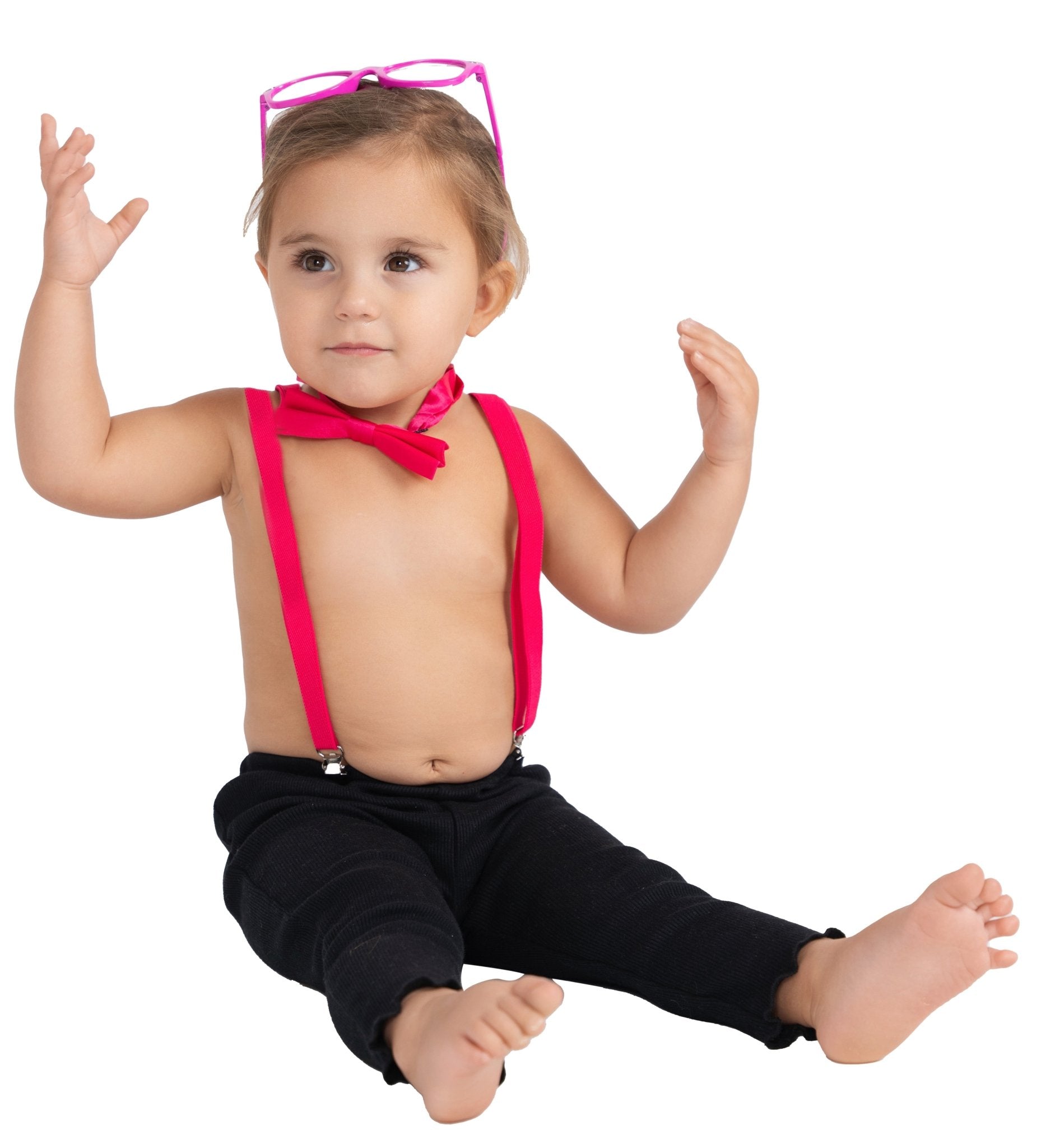 Dress Up America Suspenders, Bowtie and Sunglasses Set - Toddlers by Dress Up America - Toddlers - Bonton