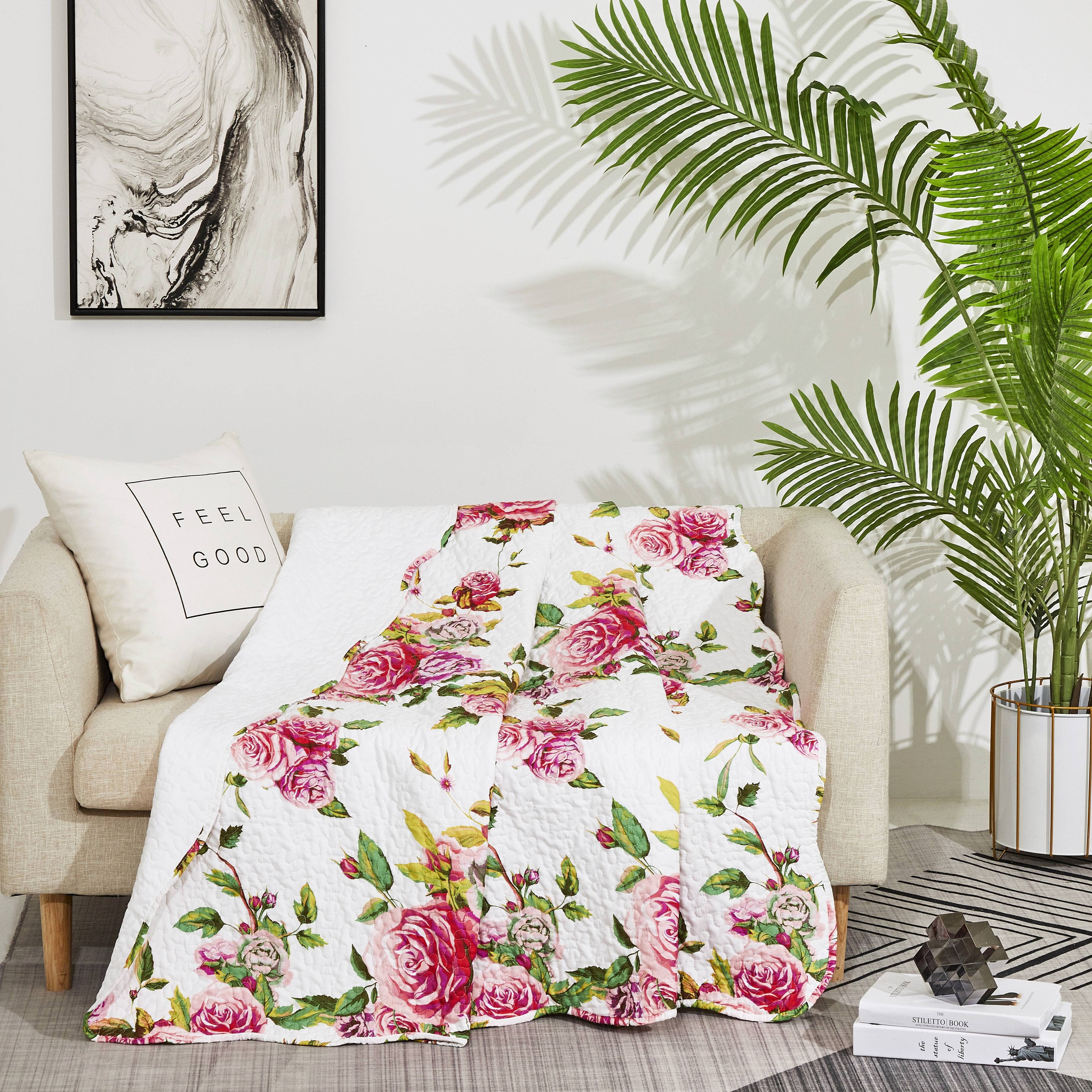  DaDa Bedding Collection DaDa Bedding Romantic Roses Floral Throw Blanket - Lovely Spring Pink & White Scalloped Colorful Lightweight Breathable - Bright Vibrant Quilted Throw Blanket - 50 x 60 by DaDa Bedding Collection - Default Title - Bonton
