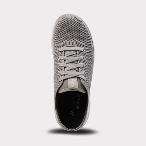 Wilson Men's Lace-Up Sneaker