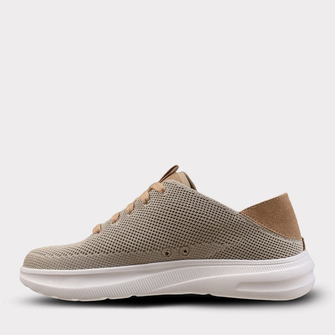 Winona Women's Lace-Up Sneaker