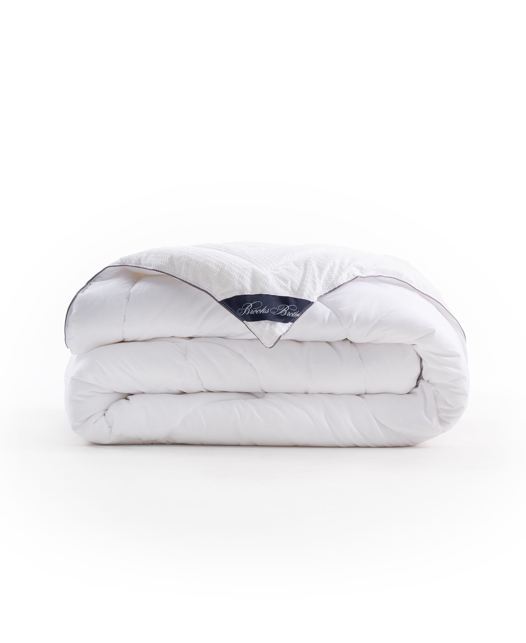  Brooks Brothers Wellsoft Quilt - White - Bonton