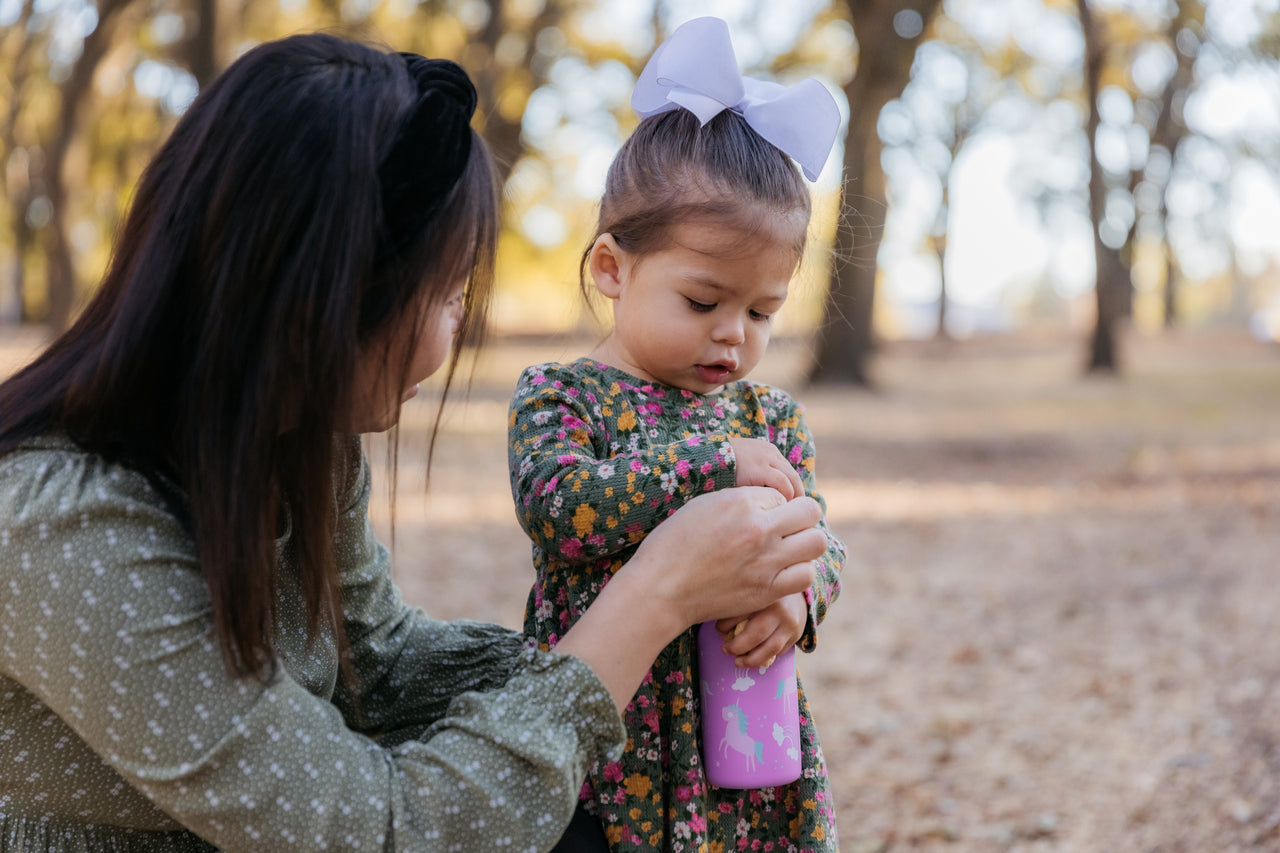  Klean Kanteen Kid Classic Narrow 12oz with Kid Sippy Cap - Unicorns (UN) - Bonton