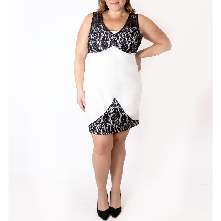 Plus Size V Neck Lace Sheath Dress With Lace Hem
