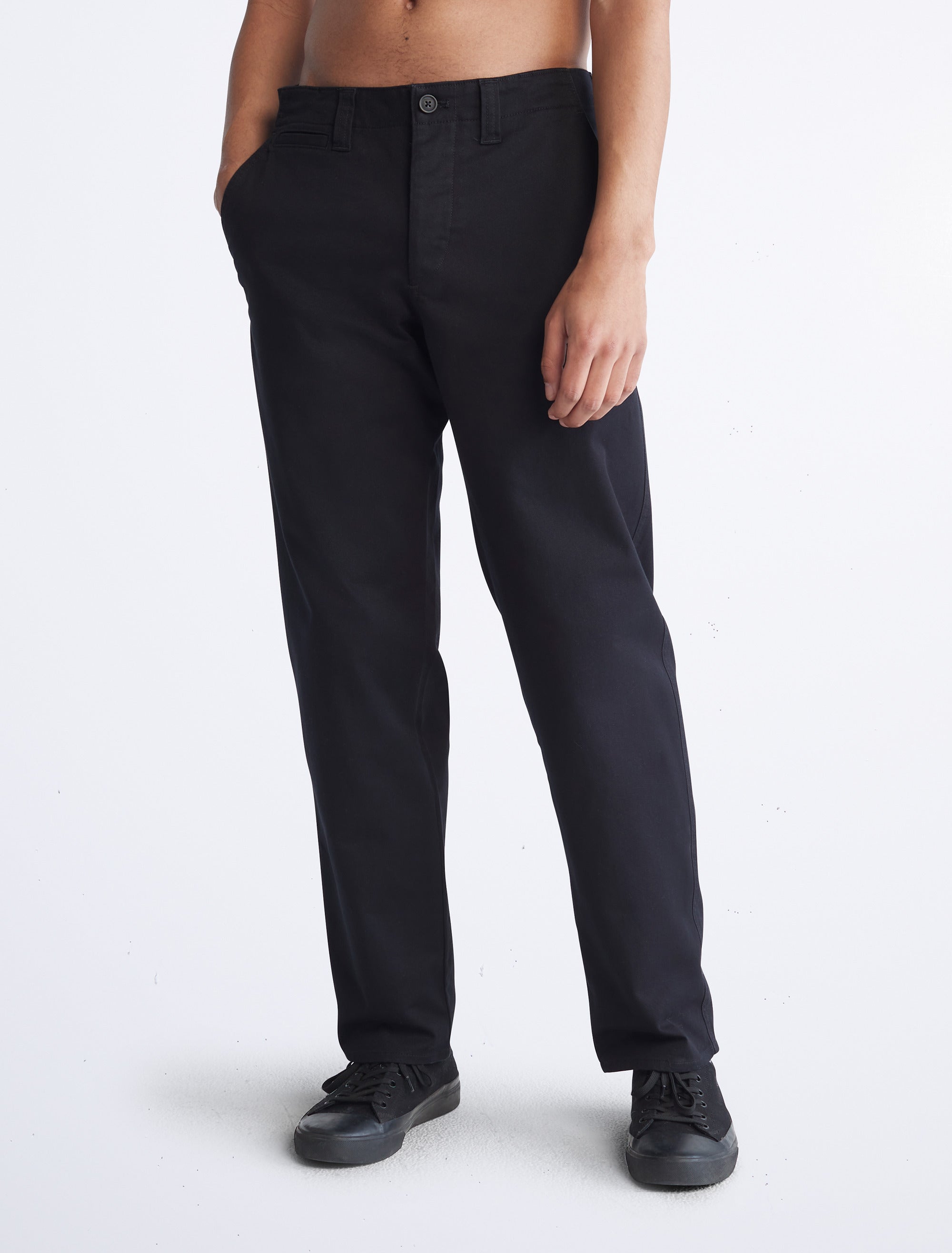  Calvin Klein Reg Fit Utility Chino - Black Beauty - Bonton