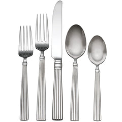 Crescendo II 65-Piece Flatware Set