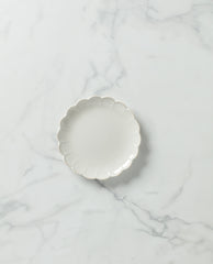 French Perle Scallop Accent Plates Set of 4