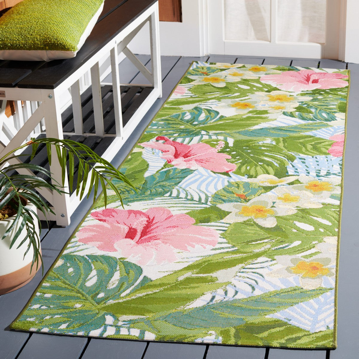  Safavieh Barbados 516 Indoor / Outdoor Rug - Green / Pink - Bonton