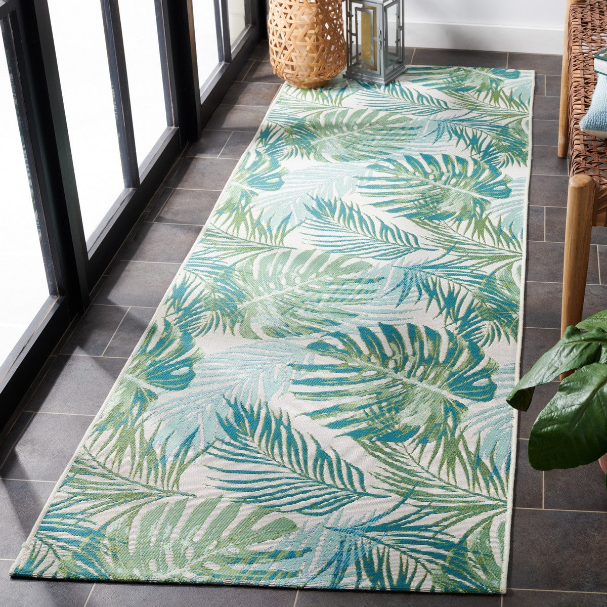  Safavieh Barbados 592 Indoor / Outdoor Rug - Green / Teal - Bonton