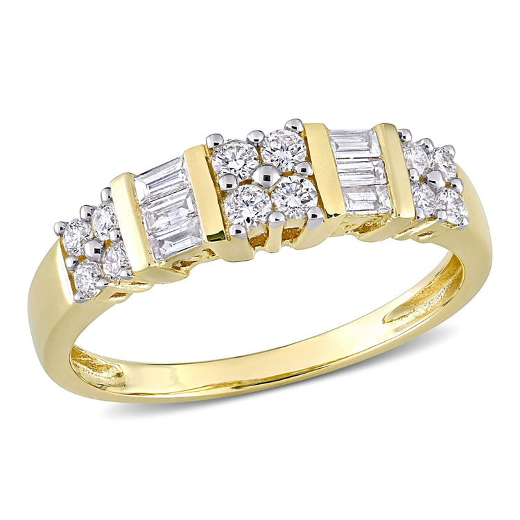 1/2 CT TW Parallel Baguette and Round Diamonds 14k Yellow Gold Ring