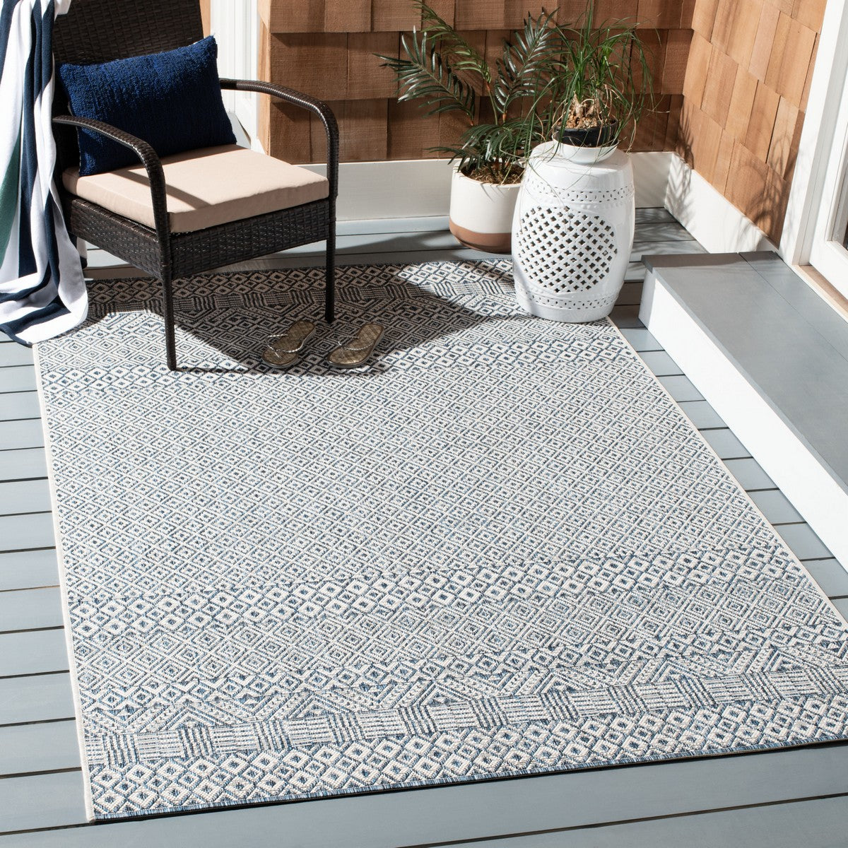  Safavieh Courtyard 8235 Indoor / Outdoor Rug - Aqua / Navy - Bonton