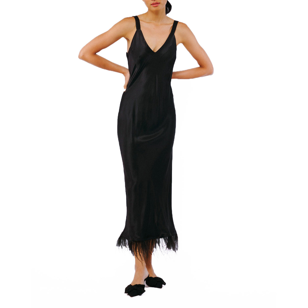 green emerald velvet dress TOOWOOT Strapless Prom Dresses for Teens Long Satin Ball Gown Formal Dress  for Women Evening Party Gown with Pockets Black Size 0 at Amazon Women's  Clothing store main image 0