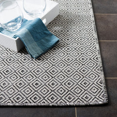 Hampton 230 Indoor / Outdoor Rug