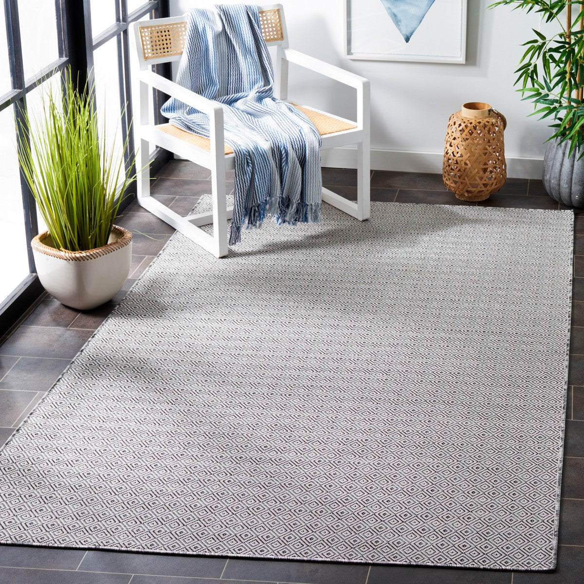  Safavieh Hampton 230 Indoor / Outdoor Rug - Brown - Bonton