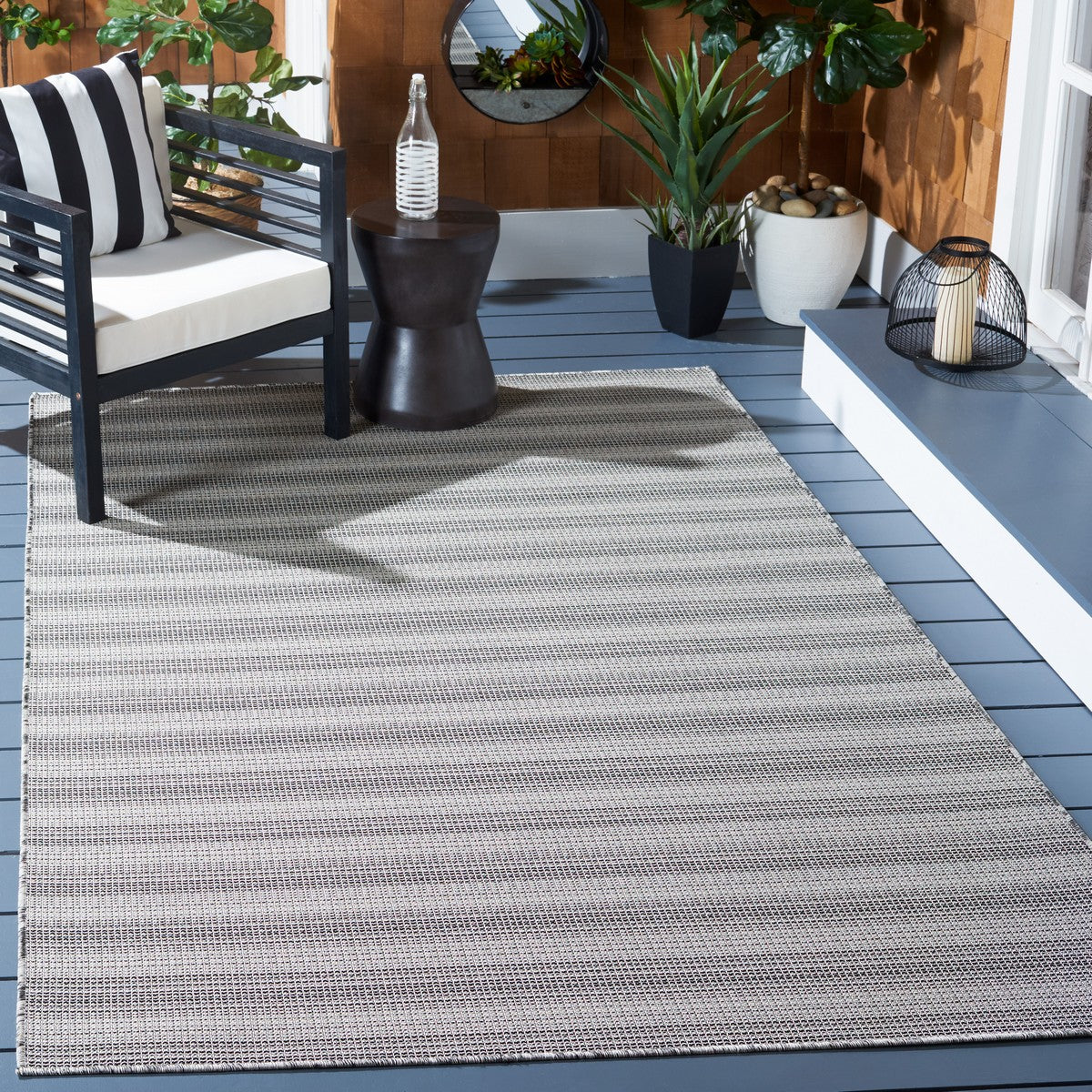  Safavieh Hampton 231 Indoor / Outdoor Rug - Black / Grey - Bonton