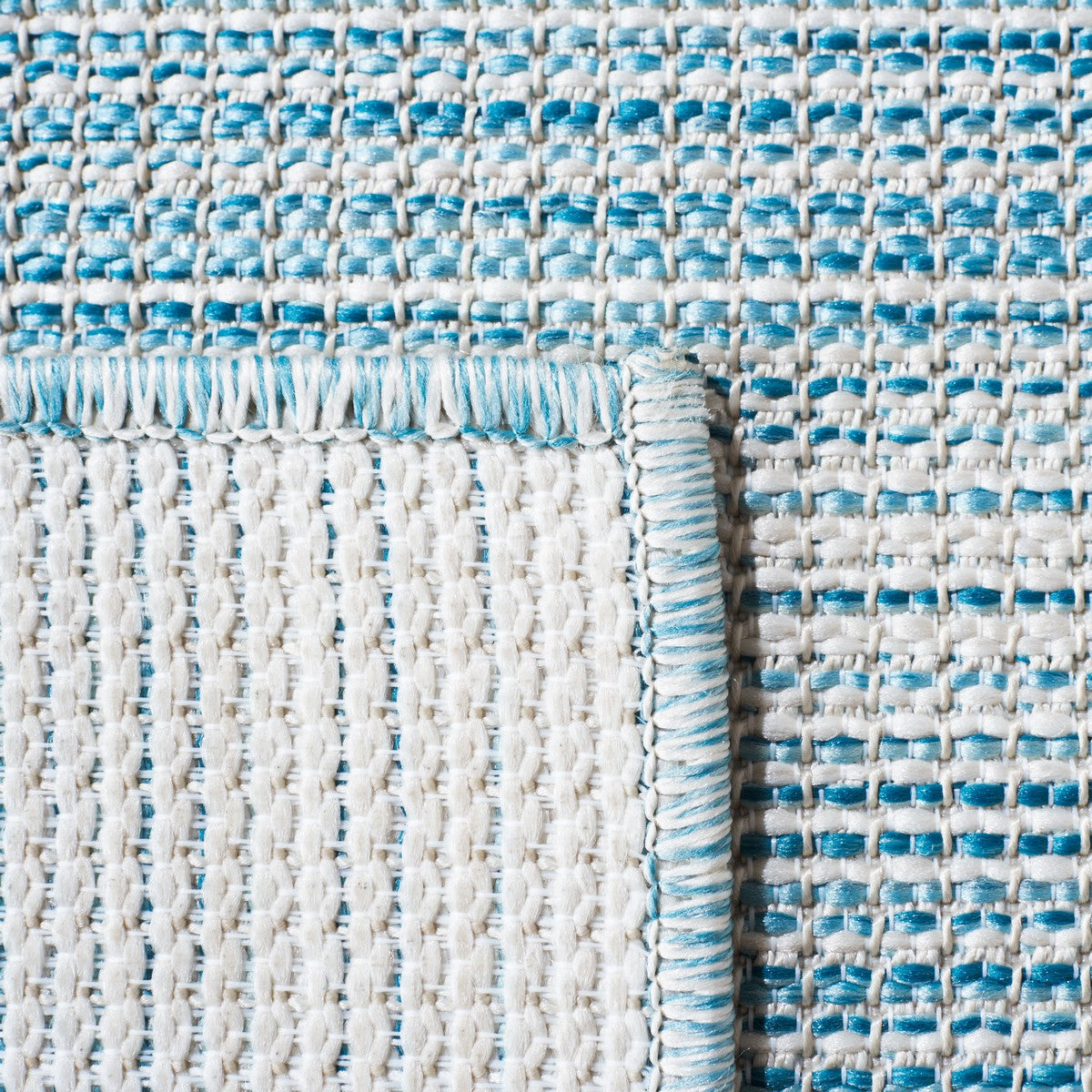  Safavieh Hampton 231 Indoor / Outdoor Rug - Aqua / Ivory - Bonton