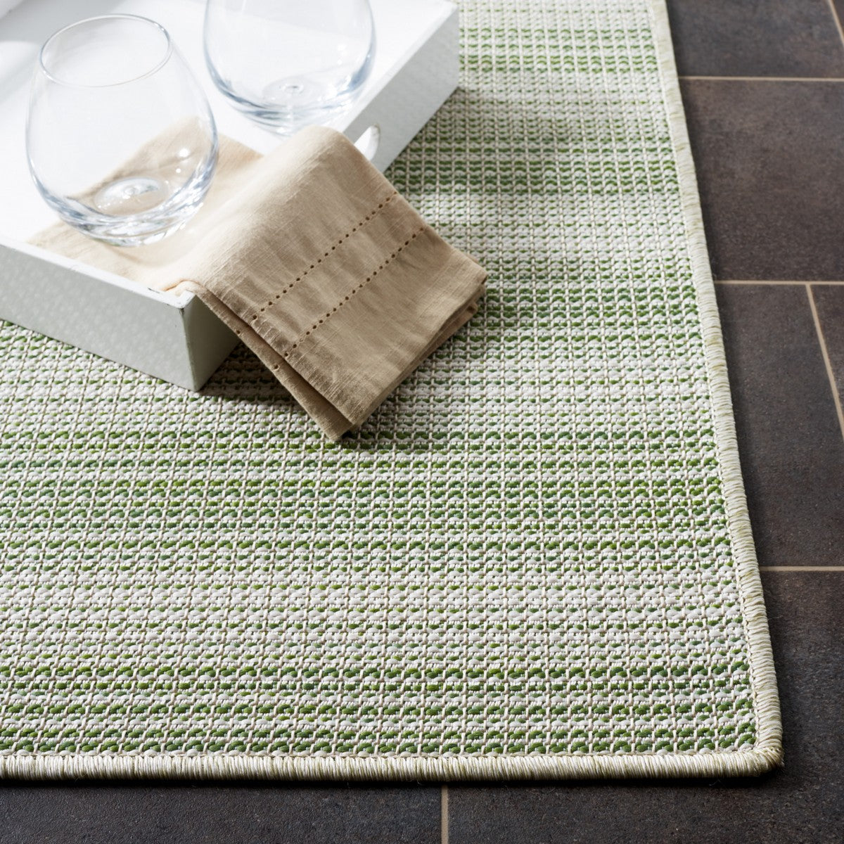  Safavieh Hampton 231 Indoor / Outdoor Rug - Olive Green / Ivory - Bonton