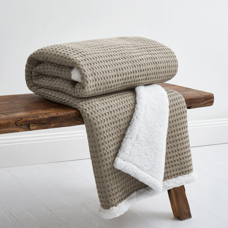 Mills Waffle Sherpa Throw Red
