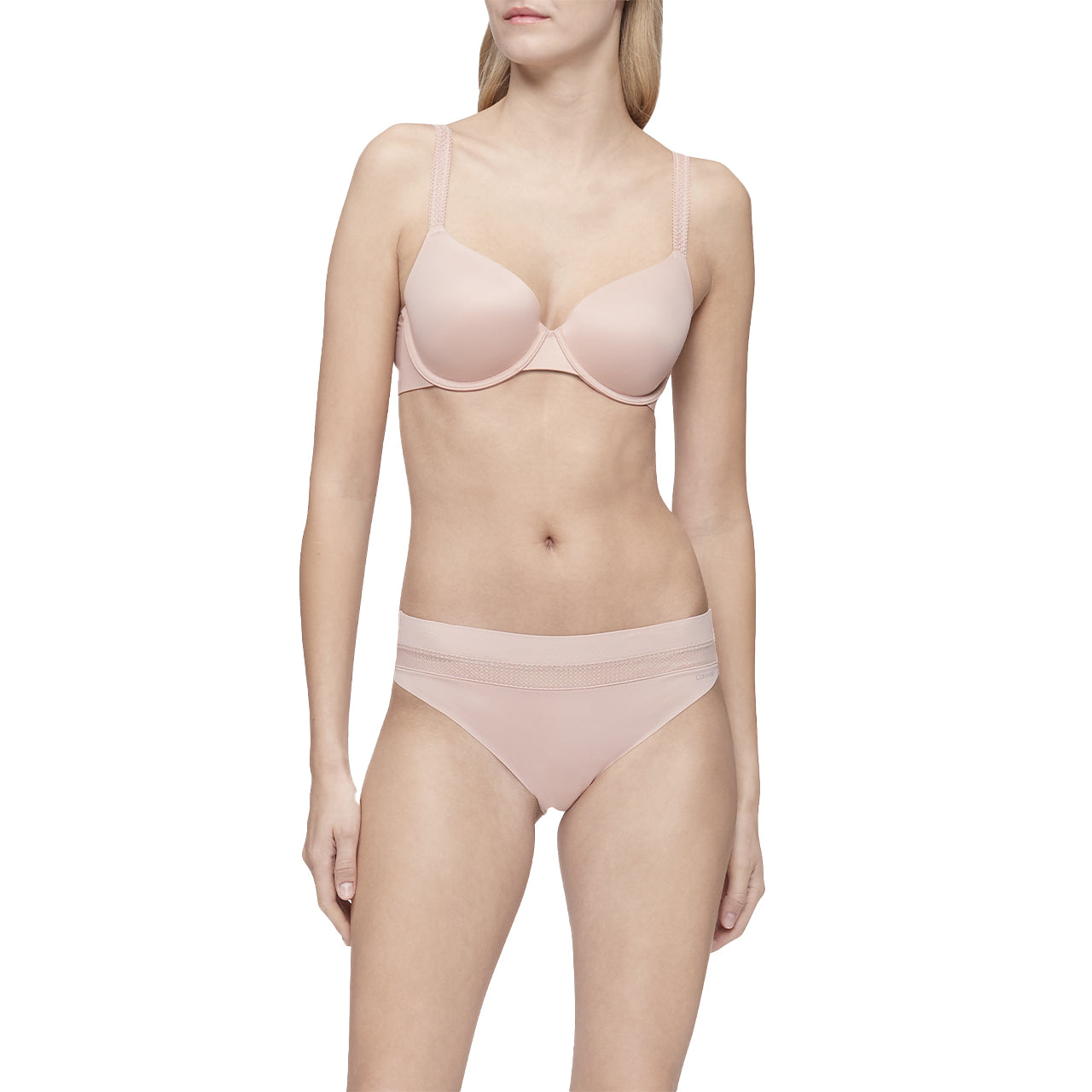  Calvin Klein Liquid Touch Full Coverage Bra - Black - Bonton