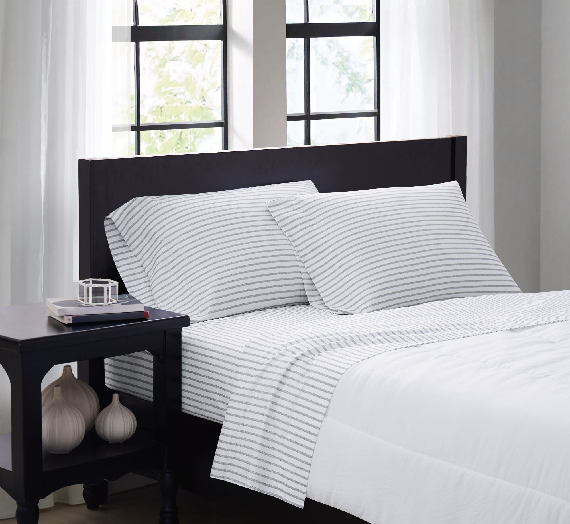  Truly Soft Classic Pinstripe Sheet Set - White and Navy - Bonton