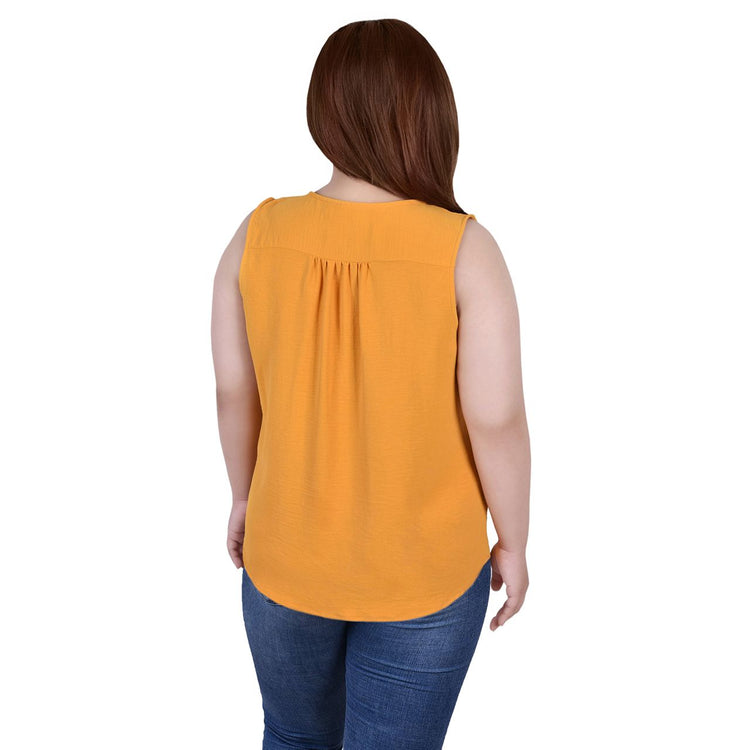 Plus Size Sleeveless Button Front Top