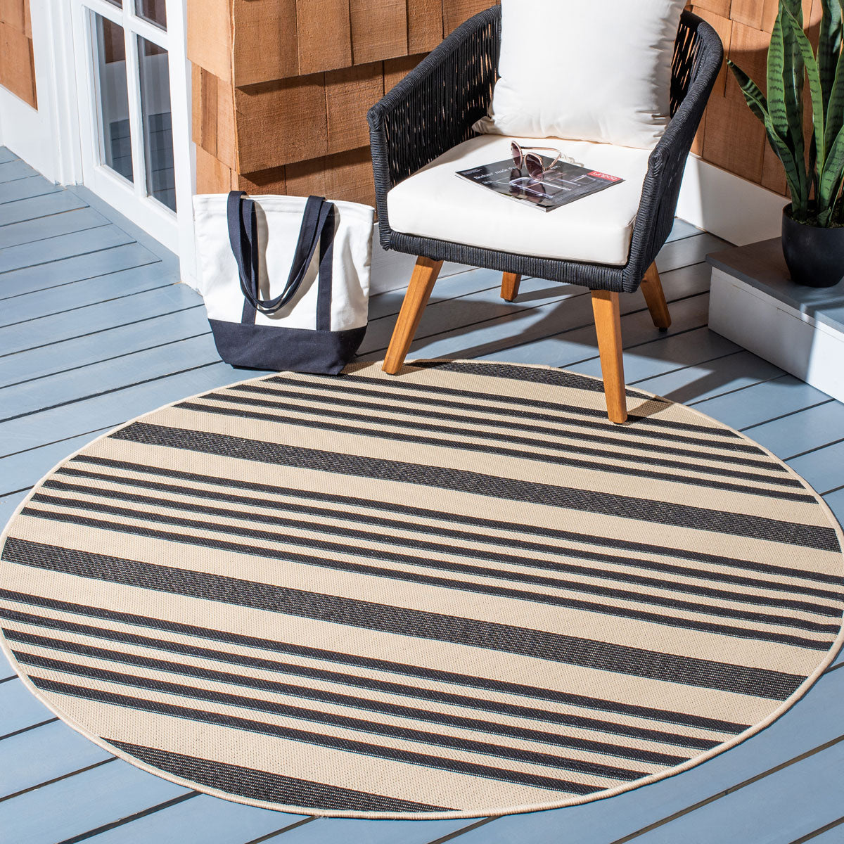  Safavieh Courtyard 6062 Indoor / Outdoor Rug - Beige / Blue - Bonton