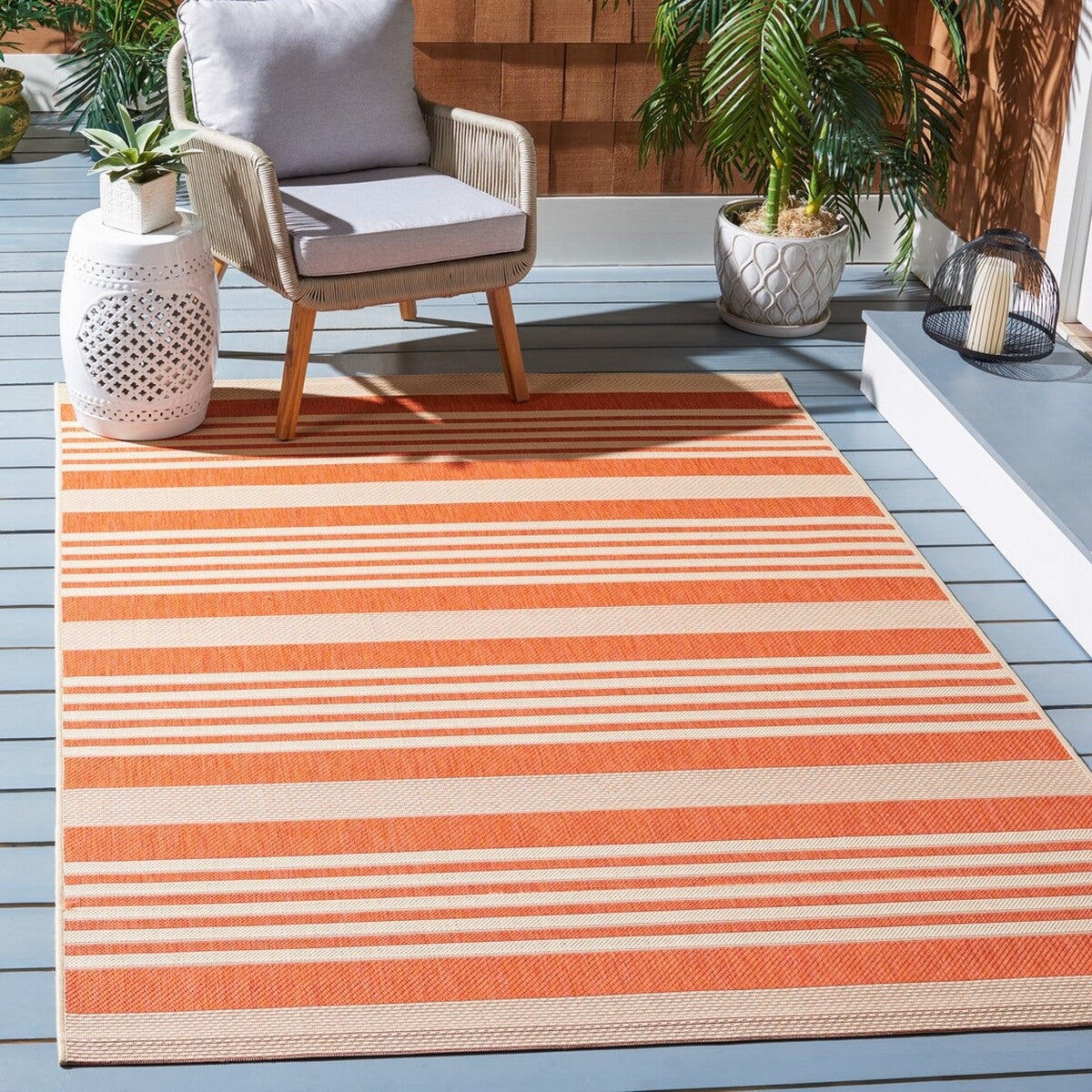  Safavieh Courtyard 6062 Indoor / Outdoor Rug - Beige / Blue - Bonton