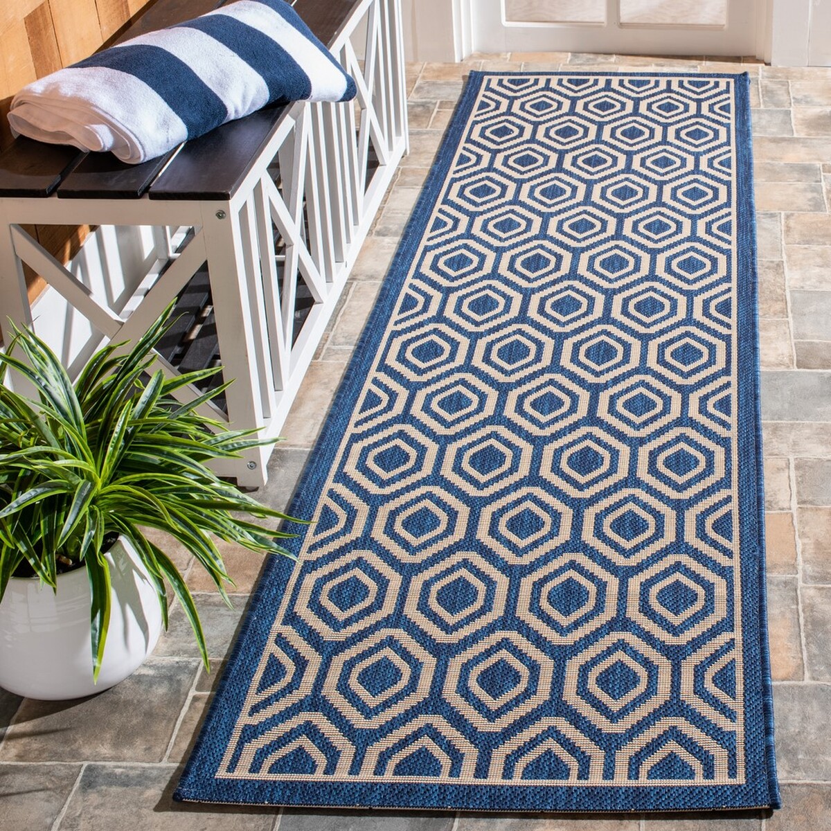  Safavieh Courtyard 6902 Indoor / Outdoor Rug - Navy / Beige - Bonton