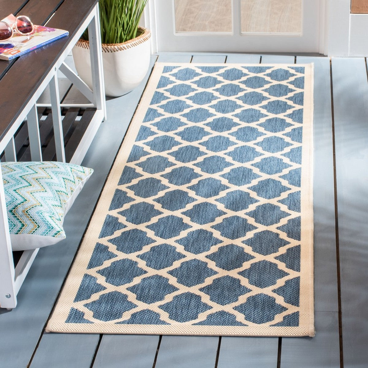  Safavieh Courtyard 6903 Indoor / Outdoor Rug - Blue / Beige - Bonton