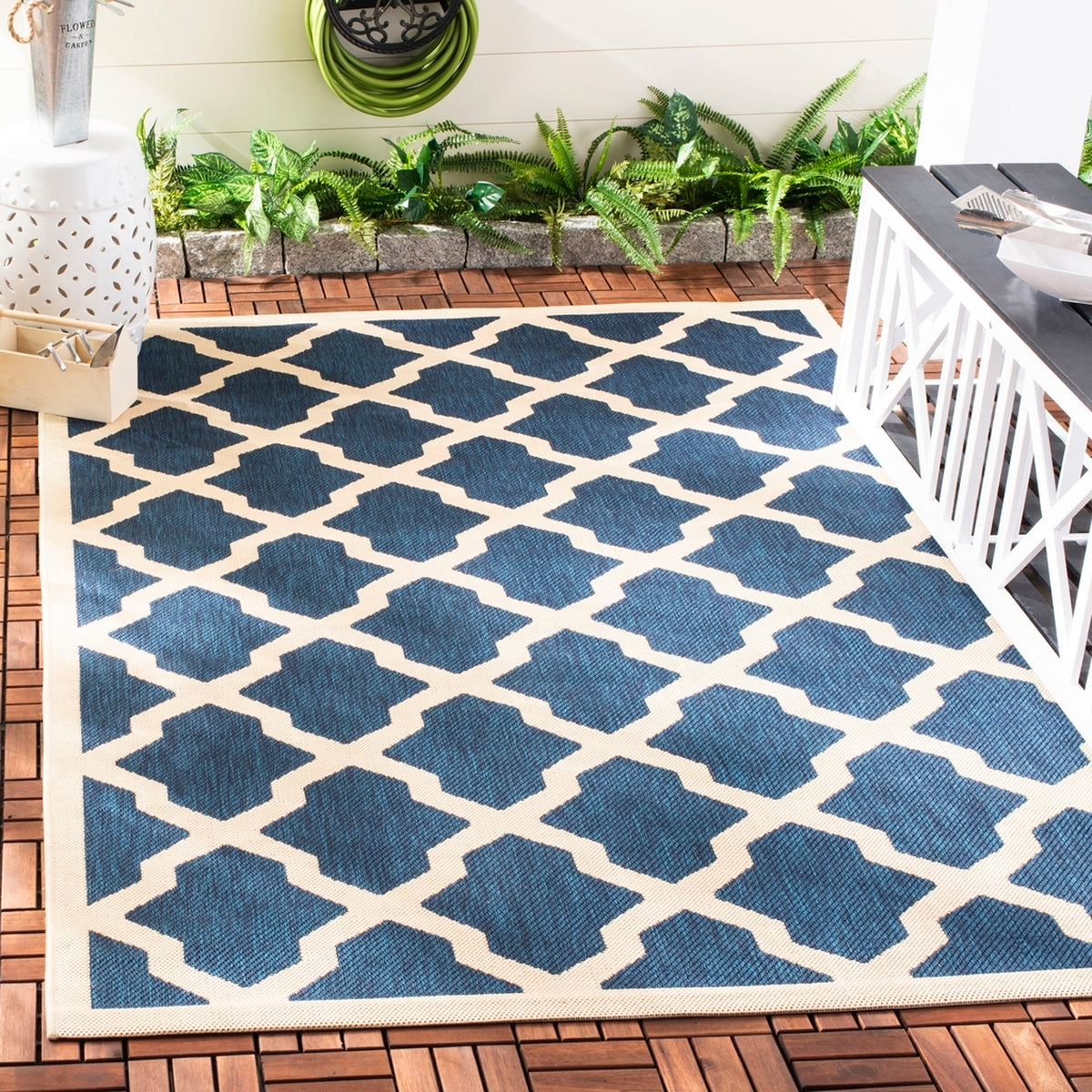  Safavieh Courtyard 6903 Indoor / Outdoor Rug - Blue / Beige - Bonton