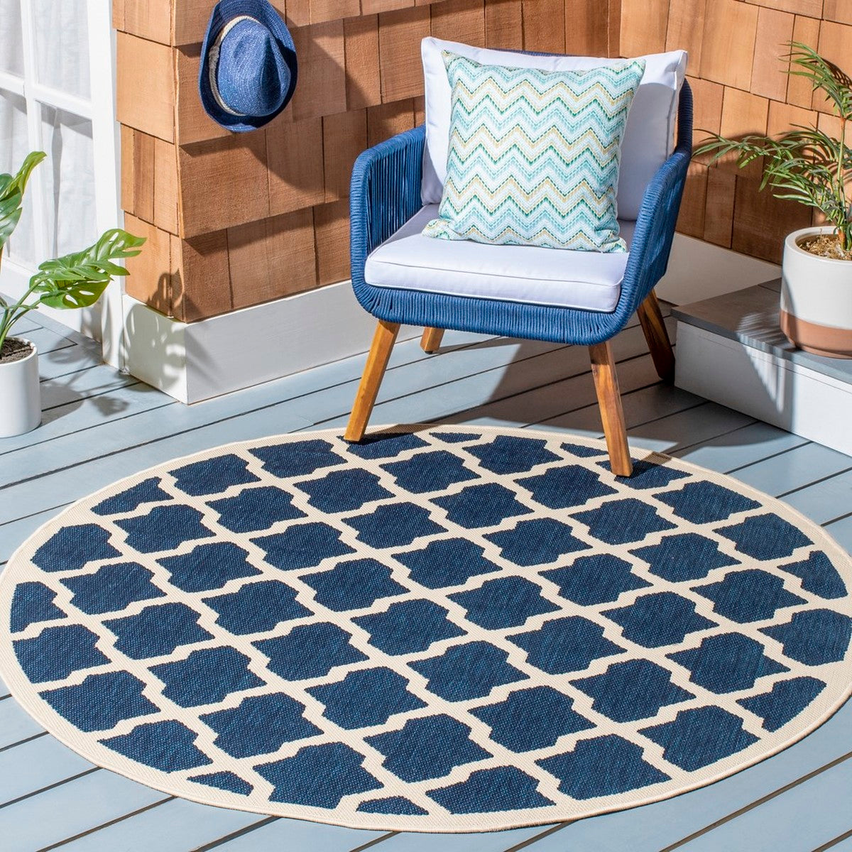  Safavieh Courtyard 6903 Indoor / Outdoor Rug - Blue / Beige - Bonton