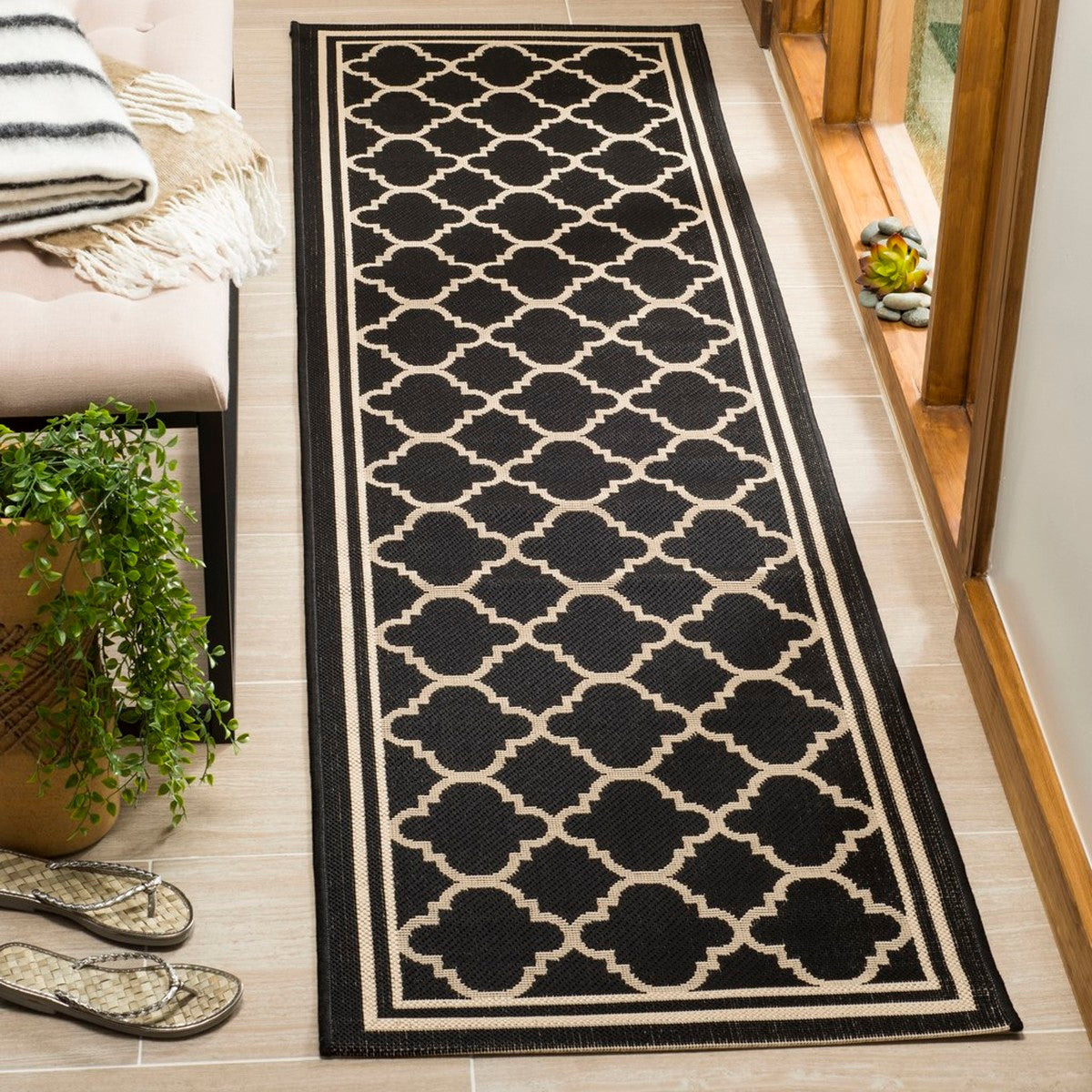  Safavieh Courtyard 6918 Indoor / Outdoor Rug - Anthracite / Beige - Bonton