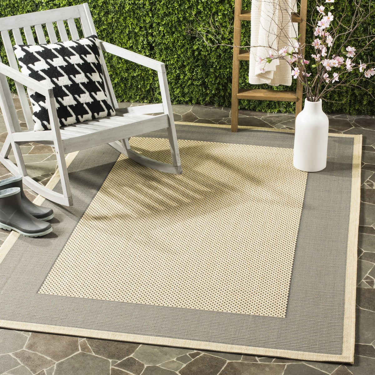  Safavieh Courtyard 7987 Indoor / Outdoor Rug - Beige / Dark Green - Bonton