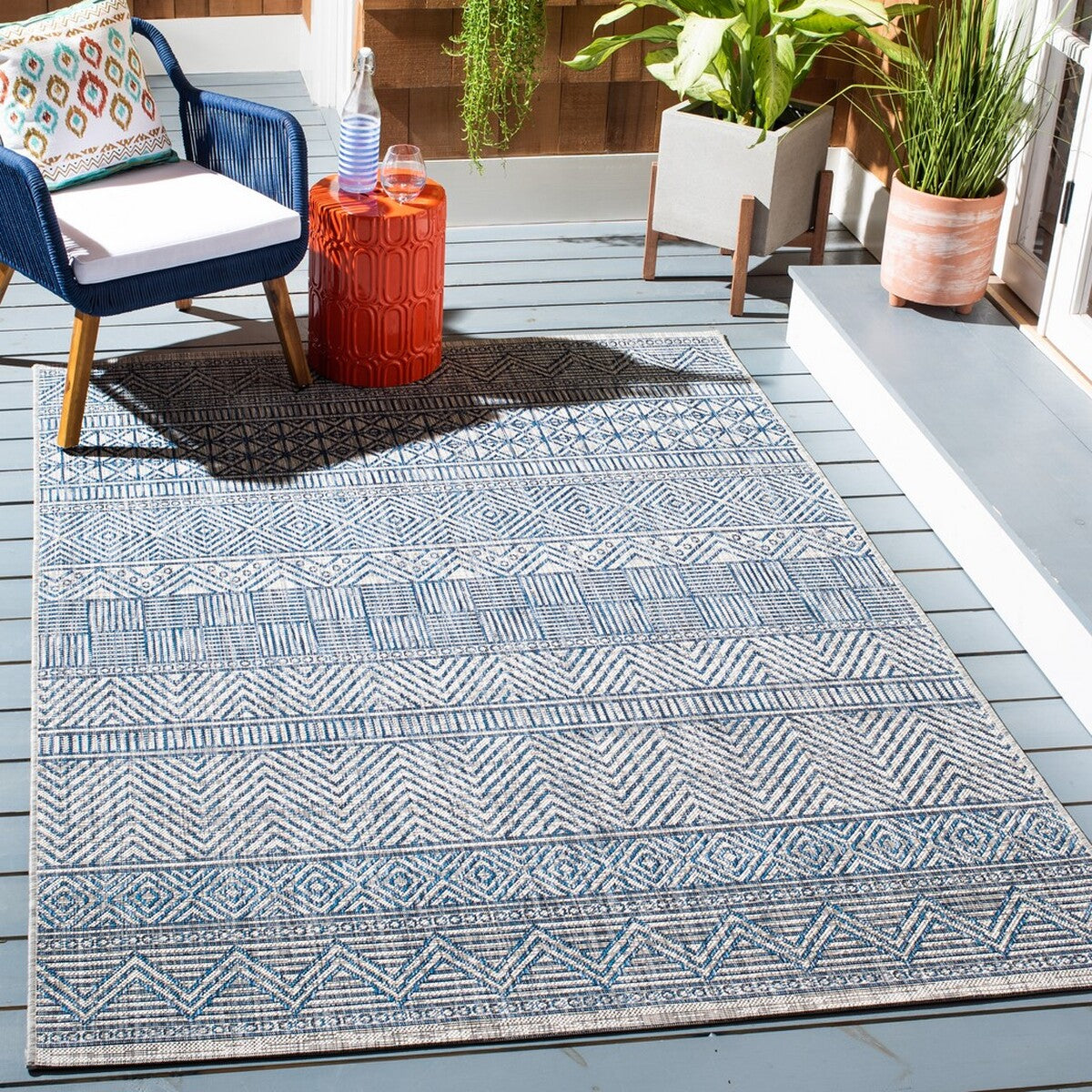  Safavieh Courtyard 8196 Indoor / Outdoor Rug - Grey / Navy - Bonton