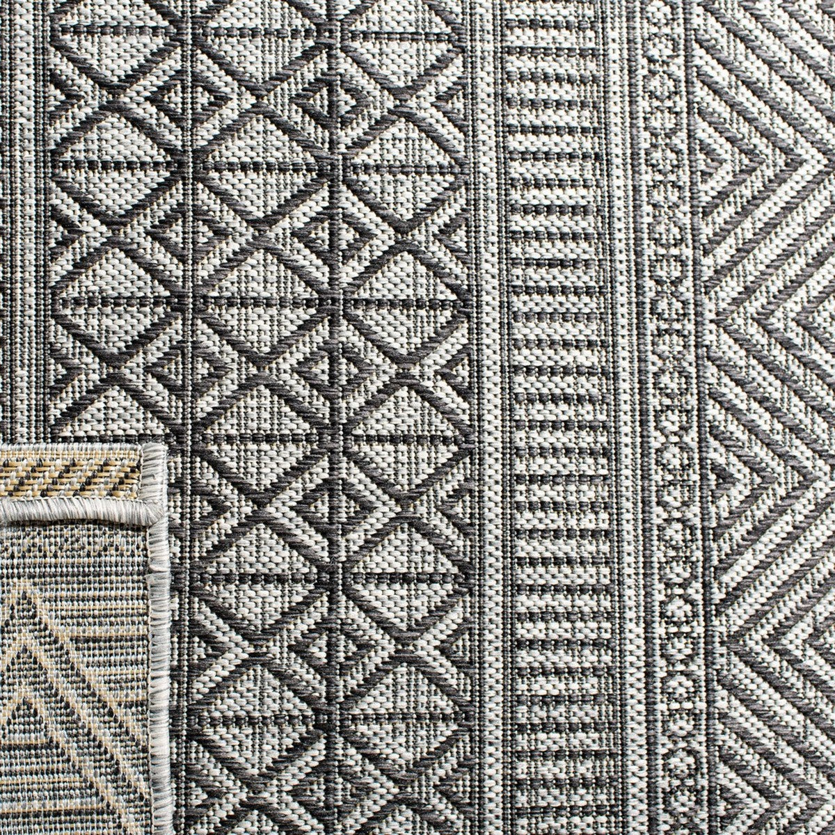  Safavieh Courtyard 8196 Indoor / Outdoor Rug - Black / Grey - Bonton