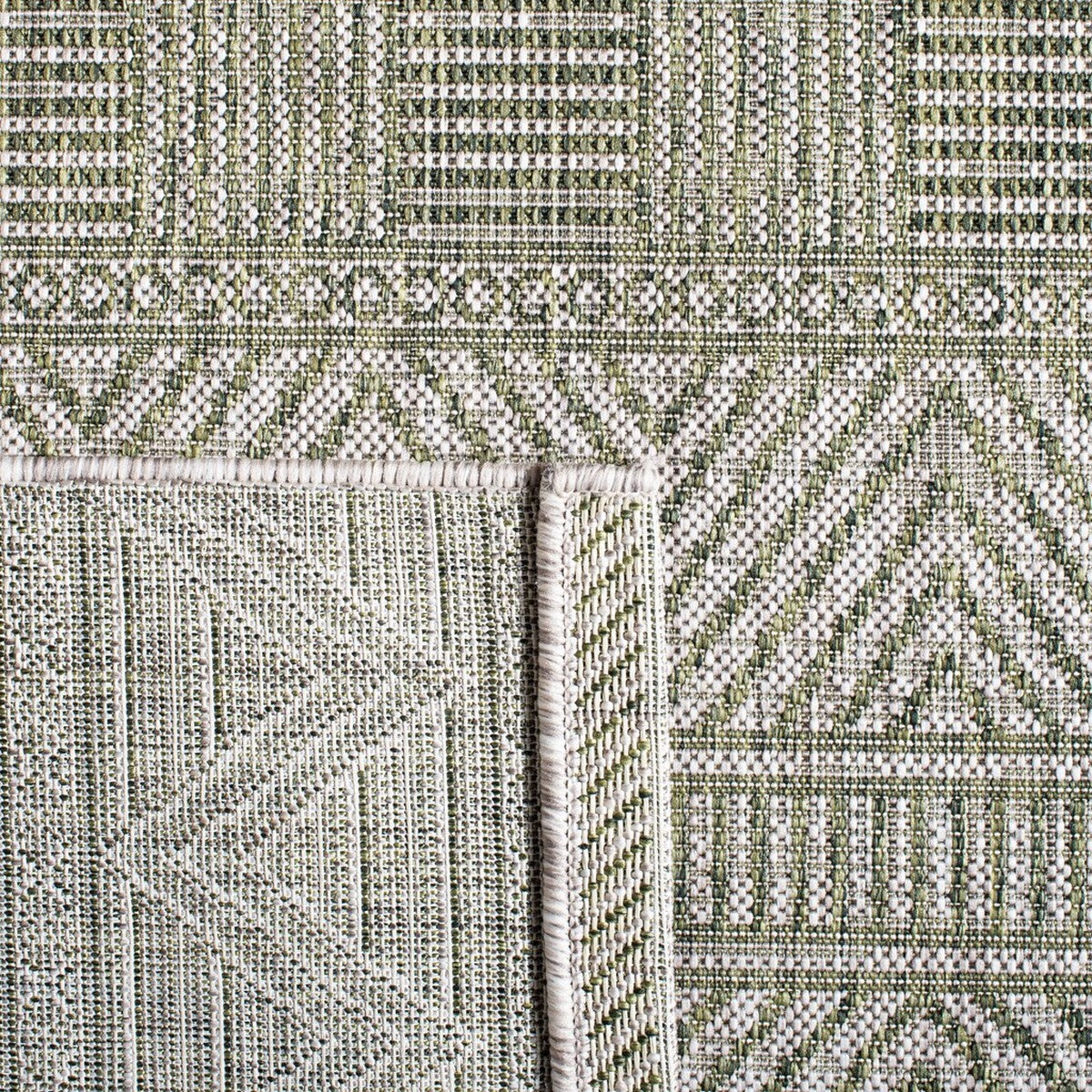  Safavieh Courtyard 8196 Indoor / Outdoor Rug - Grey / Olive Green - Bonton