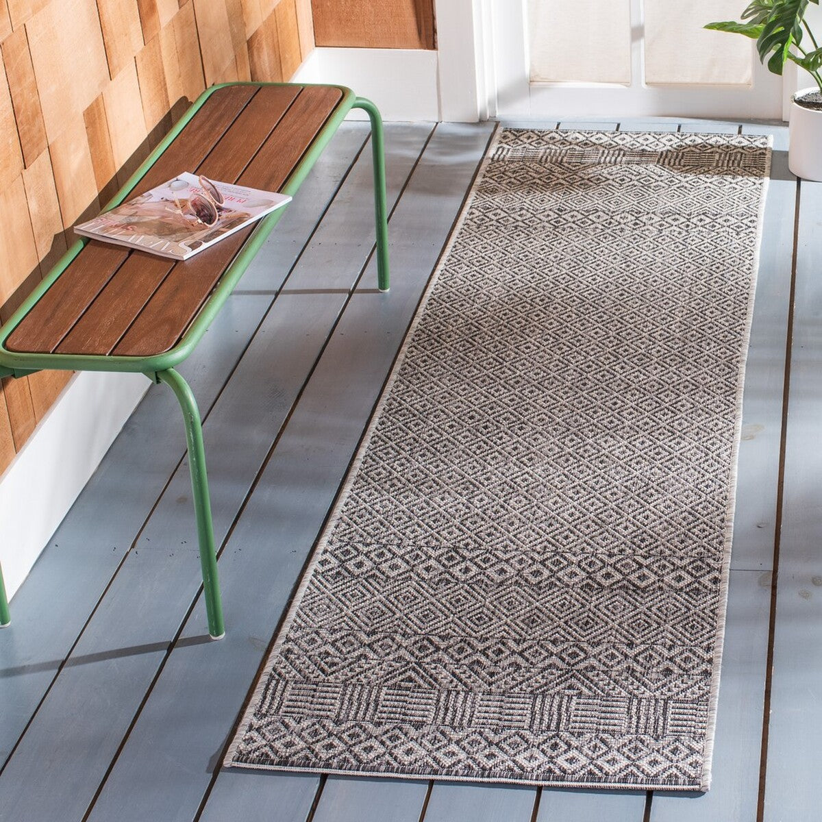  Safavieh Courtyard 8235 Indoor / Outdoor Rug - Aqua / Navy - Bonton