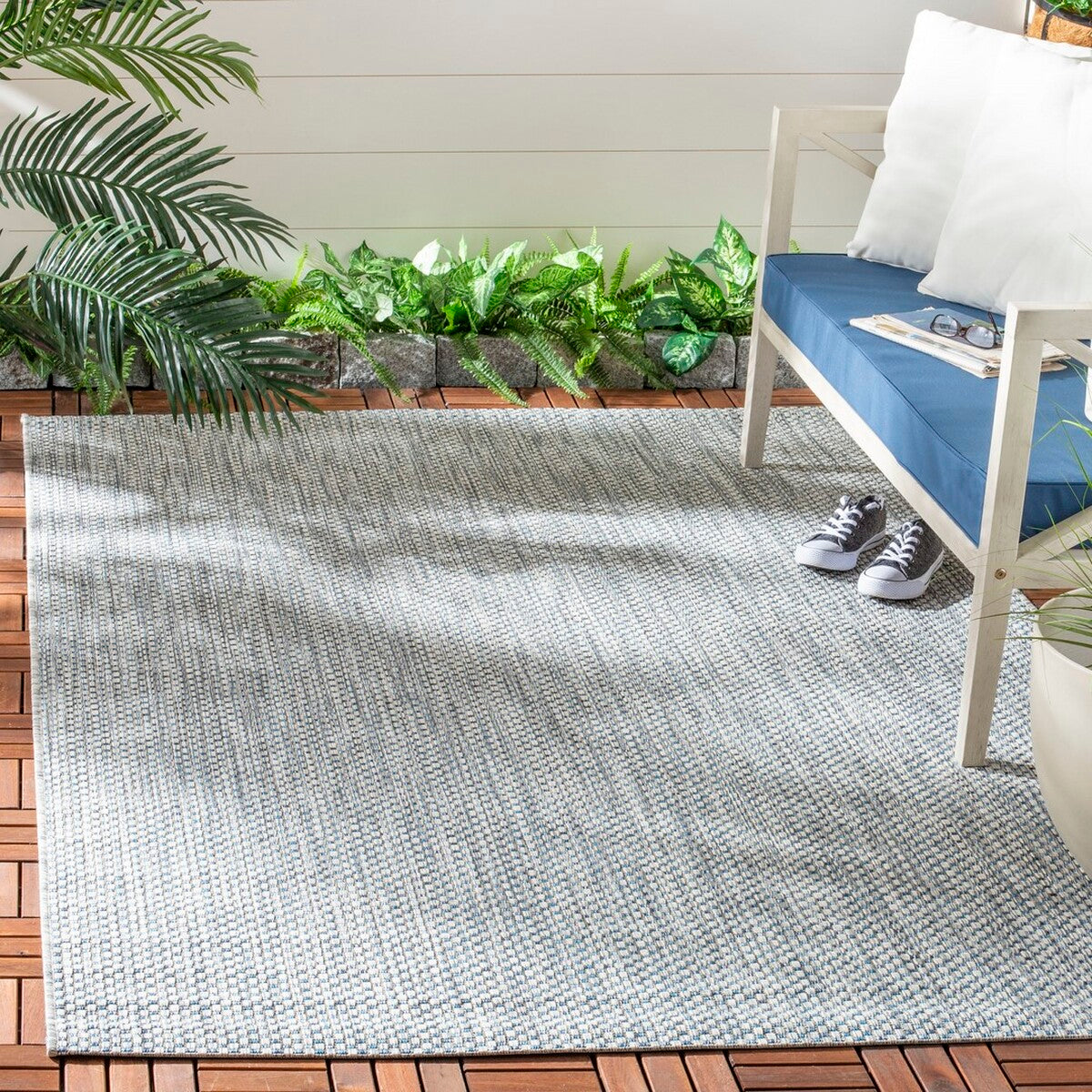  Safavieh Courtyard 8521 Indoor / Outdoor Rug - Grey / Navy - Bonton