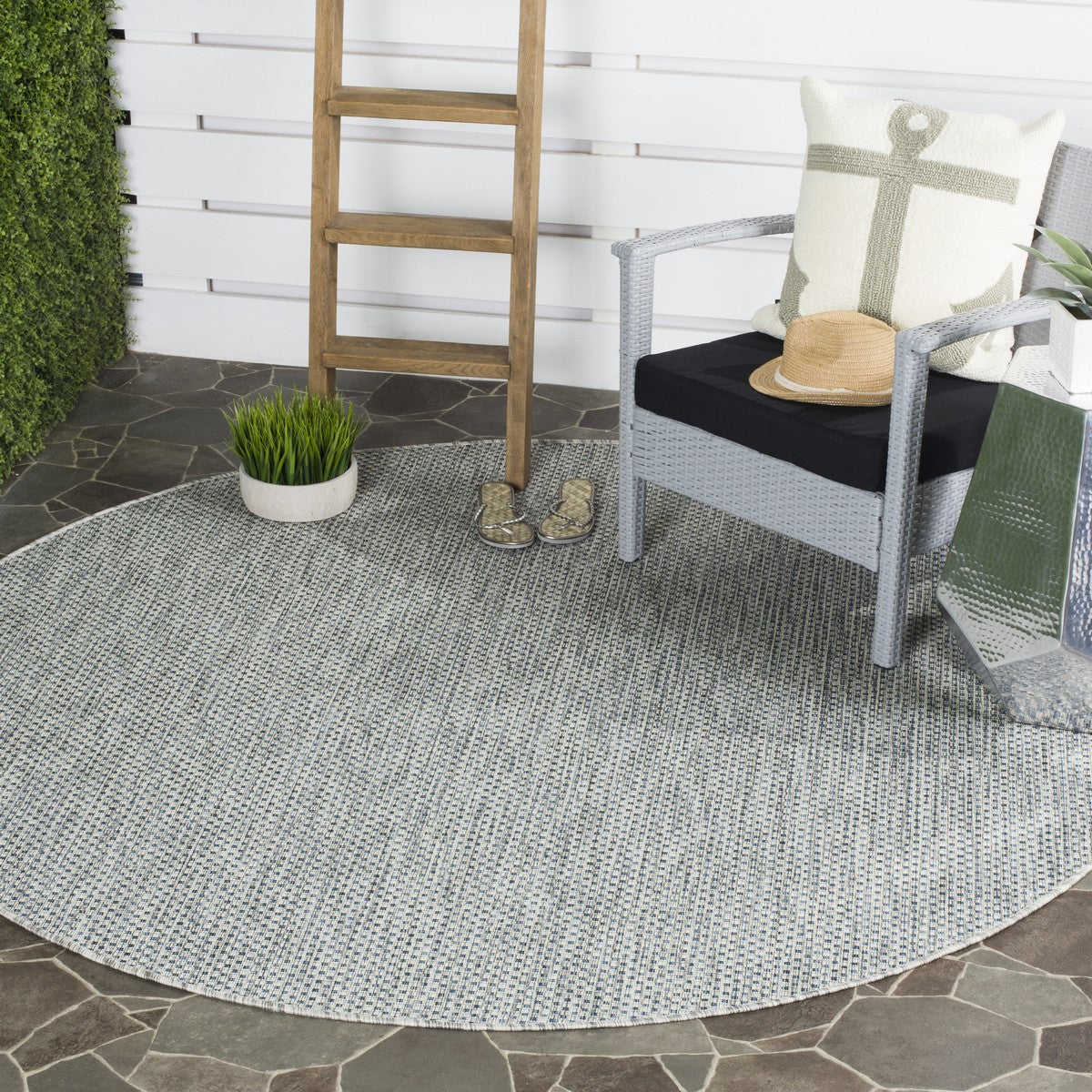  Safavieh Courtyard 8521 Indoor / Outdoor Rug - Grey / Navy - Bonton