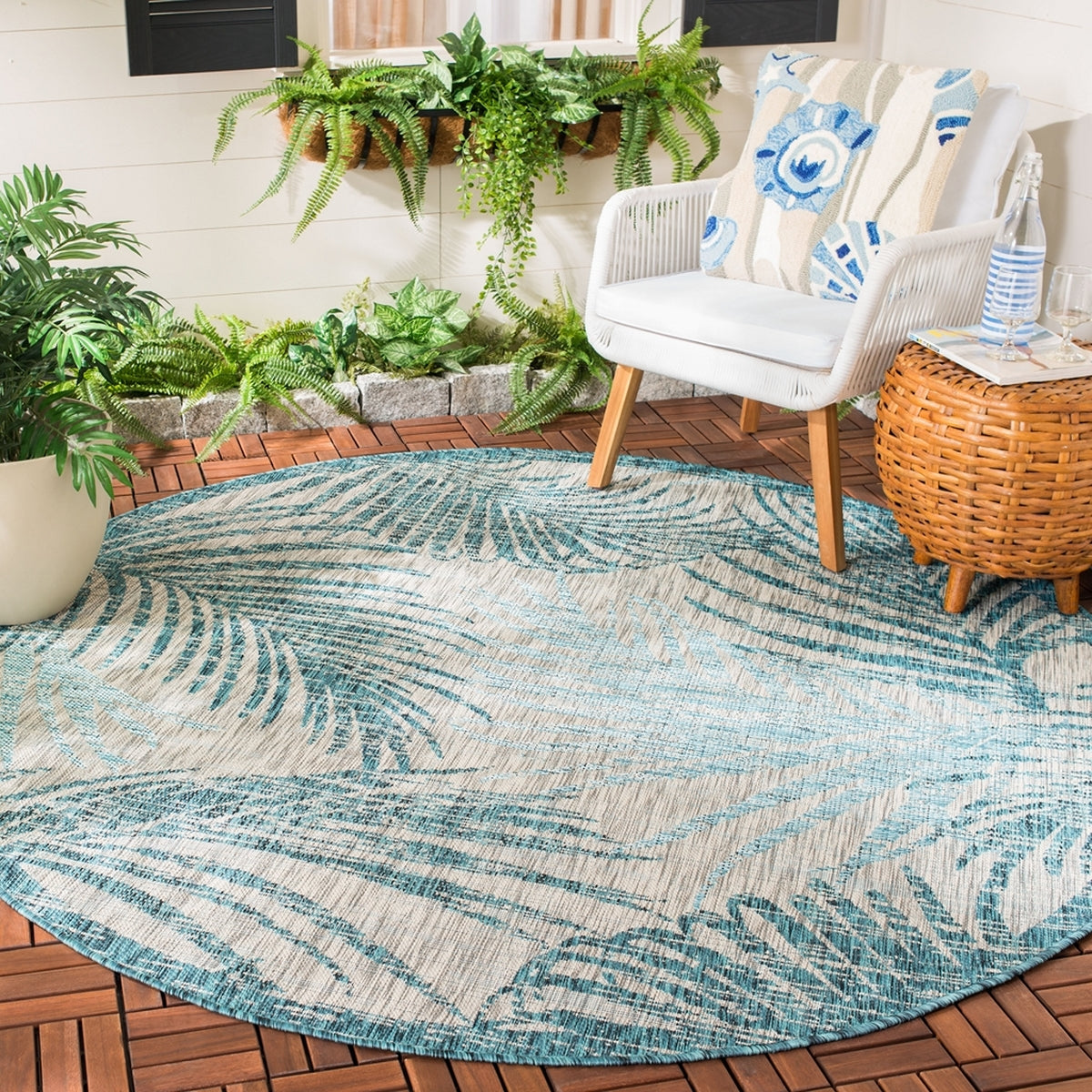  Safavieh Courtyard 8557 Indoor / Outdoor Rug - Aqua / Navy - Bonton