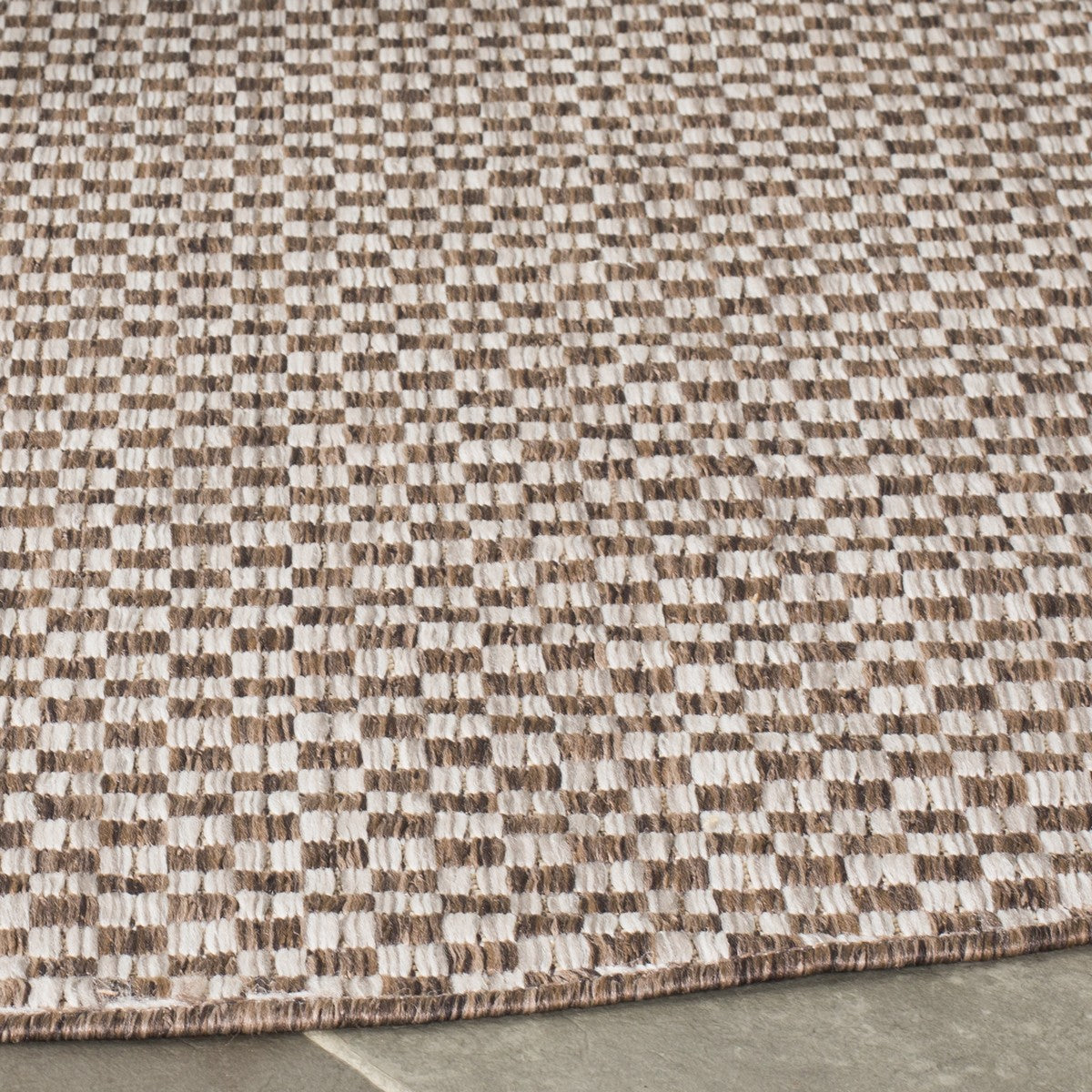  Safavieh Courtyard 8653 Indoor / Outdoor Rug - Light Brown / Light Grey - Bonton