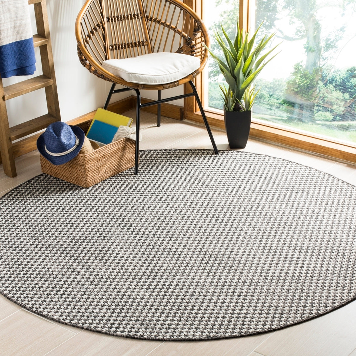  Safavieh Courtyard 8653 Indoor / Outdoor Rug - Light Blue / Light Grey - Bonton