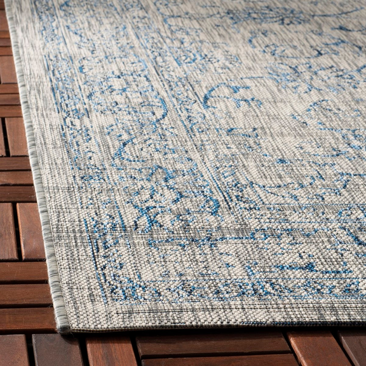  Safavieh Courtyard 8680 Indoor / Outdoor Rug - Turquoise - Bonton