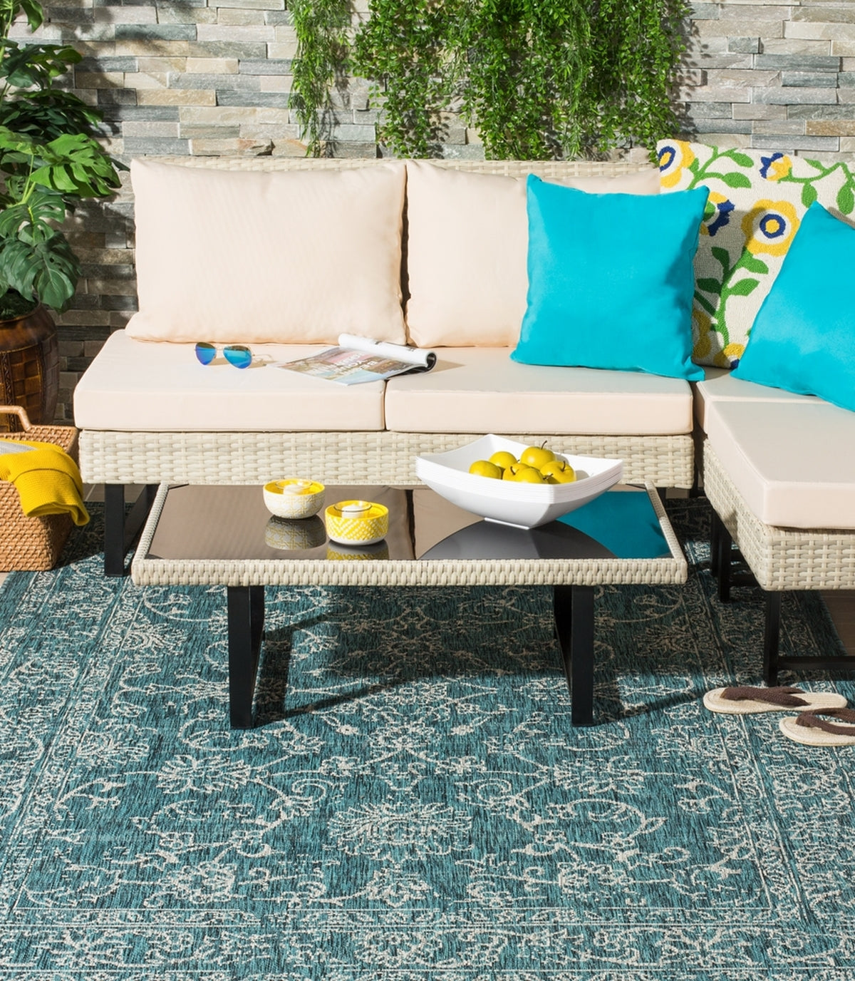  Safavieh Courtyard 8680 Indoor / Outdoor Rug - Aqua / Navy - Bonton