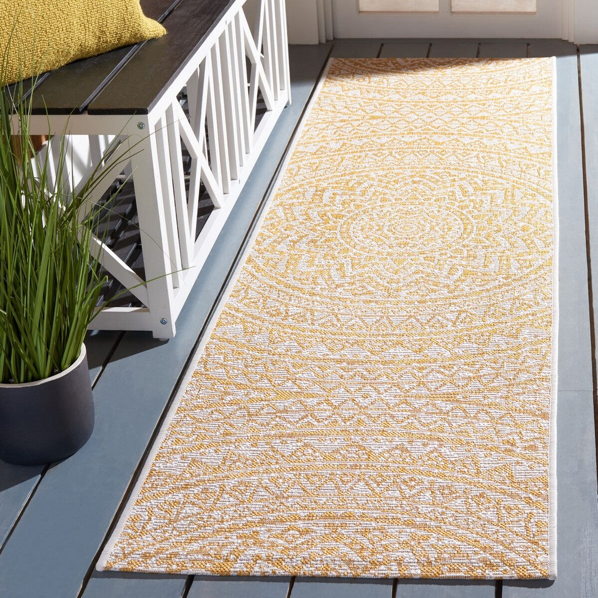  Safavieh Courtyard 8734 Indoor / Outdoor Rug - Ivory / Fuchsia - Bonton