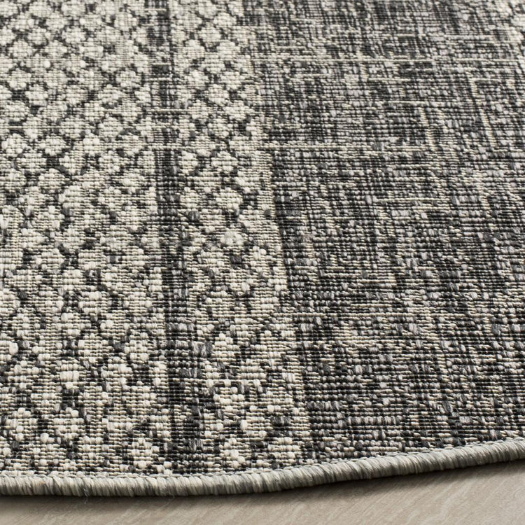 Courtyard 8736 Indoor / Outdoor Rug
