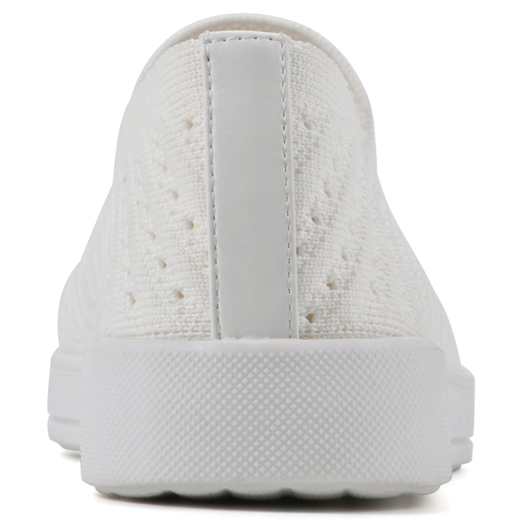 Courage Slip-on Sneaker